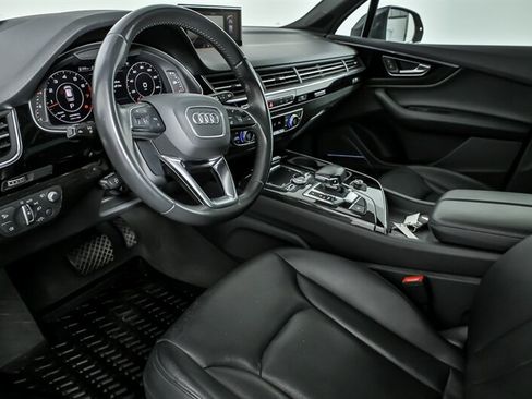 Used 2018 Audi Q7 3.0T Prestige w/ Prestige Package AWD/4WD image 18