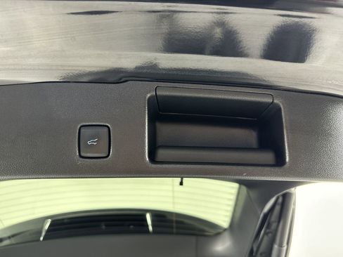 Used 2021 Ford Escape SEL w/ SEL Stealth AWD Package image 35