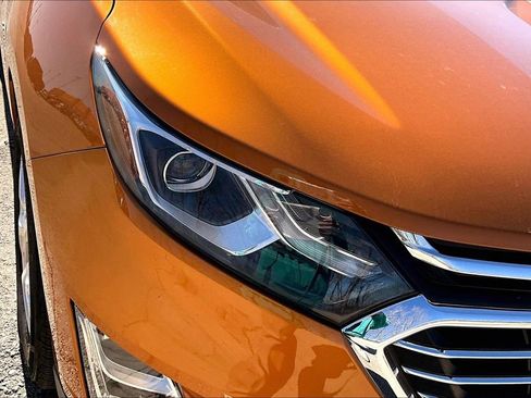 Used 2018 Chevrolet Equinox Premier image 30