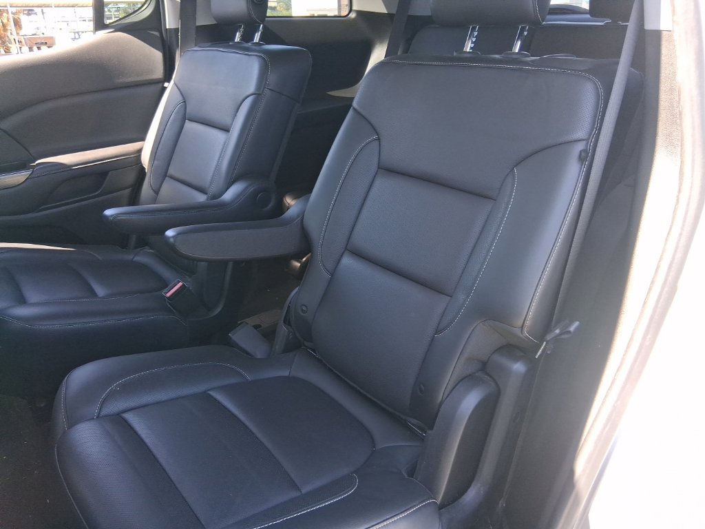 Used 2019 GMC Acadia SLT FWD image 11