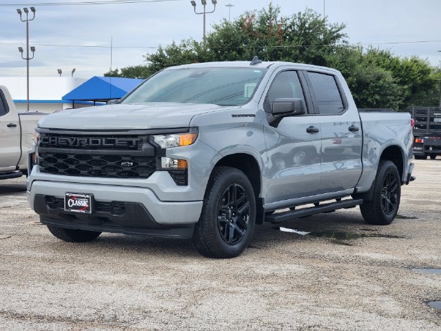 Used 2024 Chevrolet Silverado 1500 Custom w/ LPO, Dark Essentials Package RWD image 3