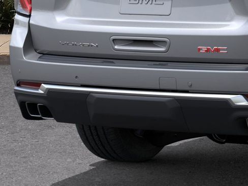 New 2026 GMC Yukon XL Denali w/ Sun & Power Step Package AWD/4WD image 14