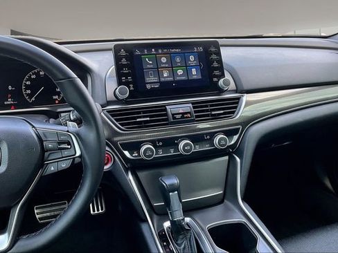 Used 2022 Honda Accord Sport image 9