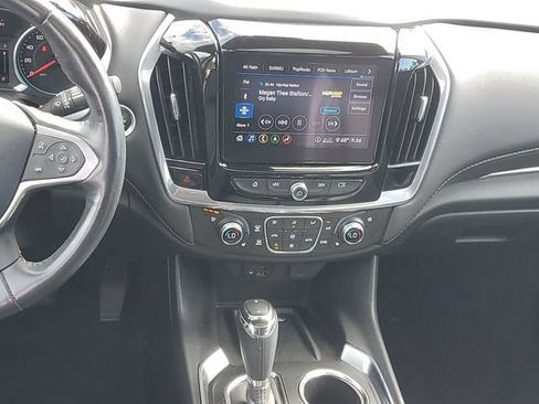 Certified 2020 Chevrolet Traverse Premier w/ Redline Edition AWD/4WD image 15