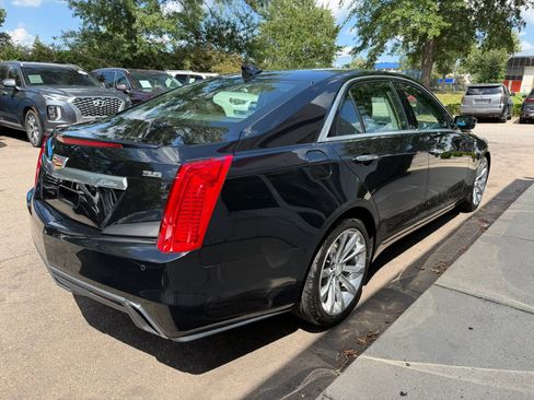 Used 2017 Cadillac CTS Luxury RWD image 5