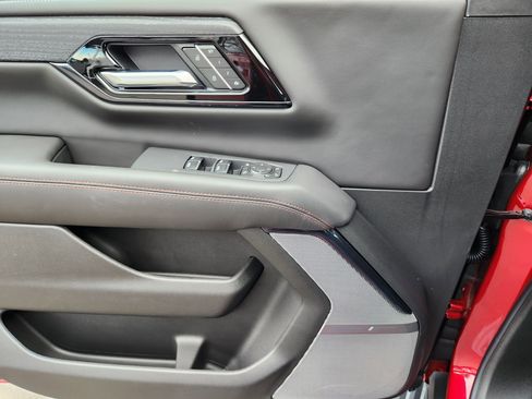 New 2026 GMC Yukon XL AT4 Ultimate image 17