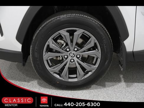 Used 2025 Toyota RAV4 Limited image 24