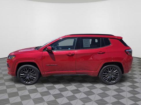Used 2022 Jeep Compass Limited AWD/4WD image 13
