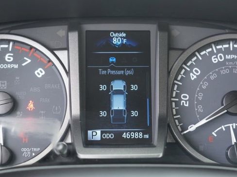 Used 2021 Toyota Tacoma TRD Sport w/ Technology Package RWD image 25