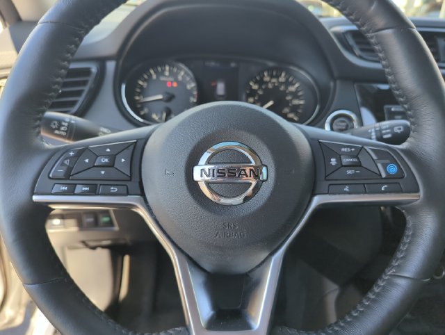 Certified 2019 Nissan Rogue SV w/ Premium Package FWD image 45