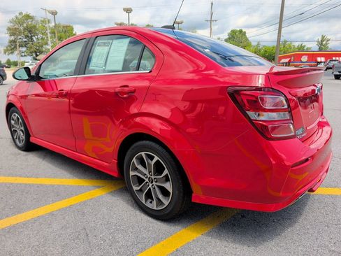 Used 2019 Chevrolet Sonic LT w/ RS Package FWD image 5