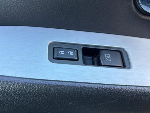 Used 2012 Nissan Murano SV image 14