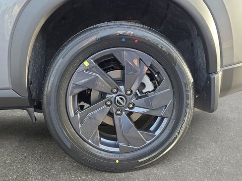 New 2026 Nissan Rogue SV w/ Cold Weather Package image 32