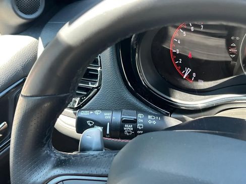 Used 2025 Dodge Durango GT AWD/4WD image 18