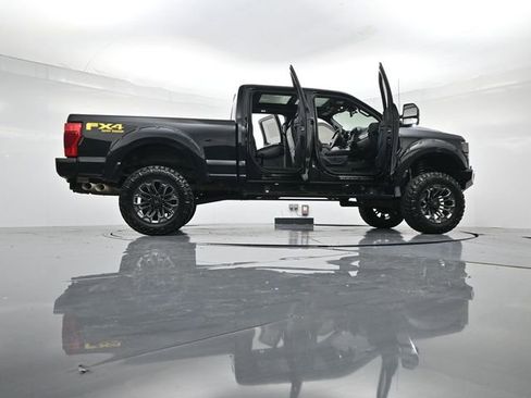 Used 2022 Ford F250 Lariat w/ Black Appearance Package image 51