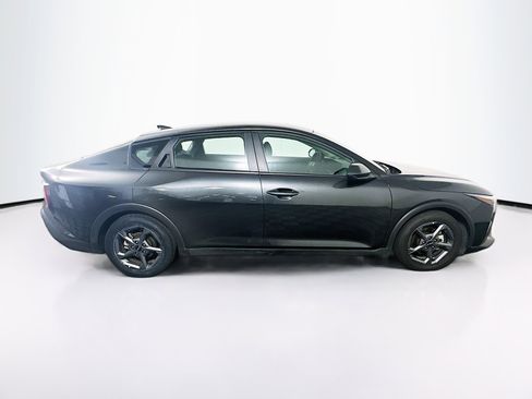 Used 2025 Kia K4 LXS image 10