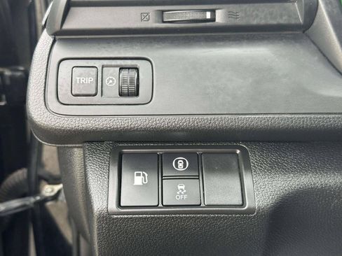 Used 2019 Honda Insight Touring image 28