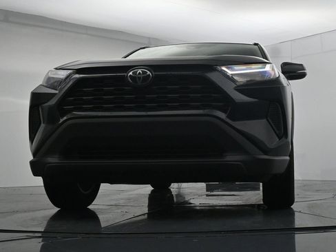 Used 2024 Toyota RAV4 XLE AWD/4WD image 19