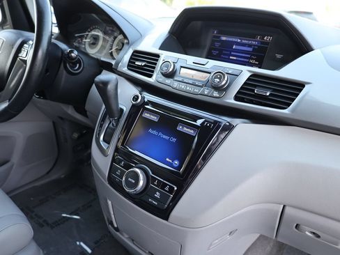 Used 2016 Honda Odyssey EX-L image 20