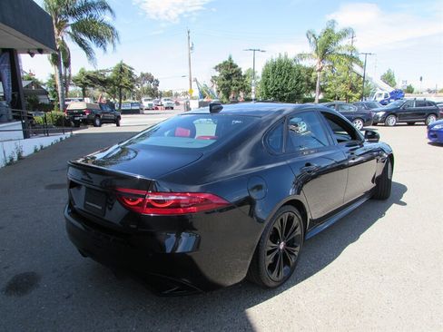 Used 2021 Jaguar XF R-Dynamic SE AWD/4WD image 7