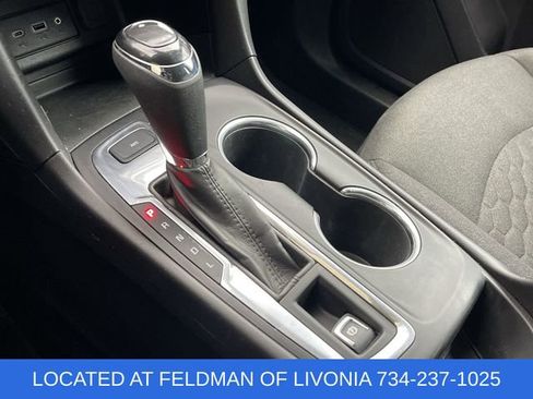 Certified 2020 Chevrolet Equinox LT image 15