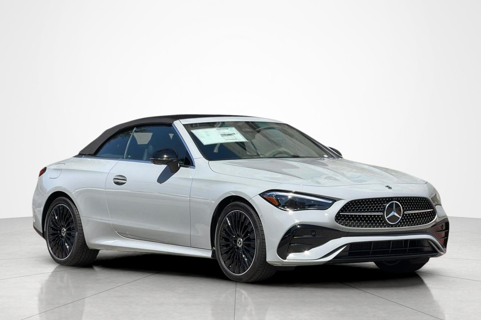 New 2027 Mercedes-Benz CLE 300 4MATIC Cabriolet image 9