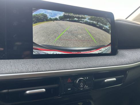 New 2026 Nissan Kicks SV w/ Charging Package FWD image 5