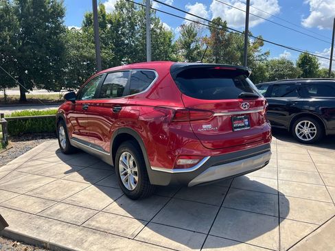 Used 2019 Hyundai Santa Fe SE AWD/4WD image 13