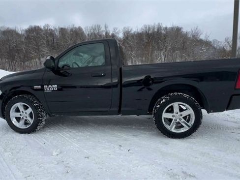 Used 2021 RAM 1500 Express w/ Express Value Package image 5