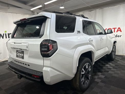 New 2026 Toyota 4Runner TRD Sport AWD/4WD image 8