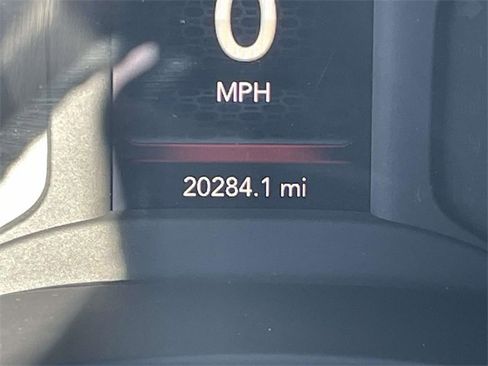 Used 2024 RAM 2500 Big Horn w/ Bed Utility Group image 27