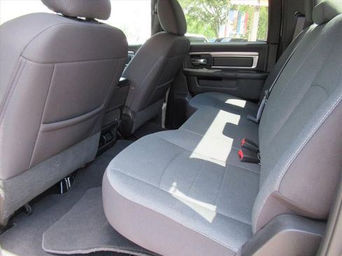 Used 2024 RAM 1500 Classic Warlock RWD image 30