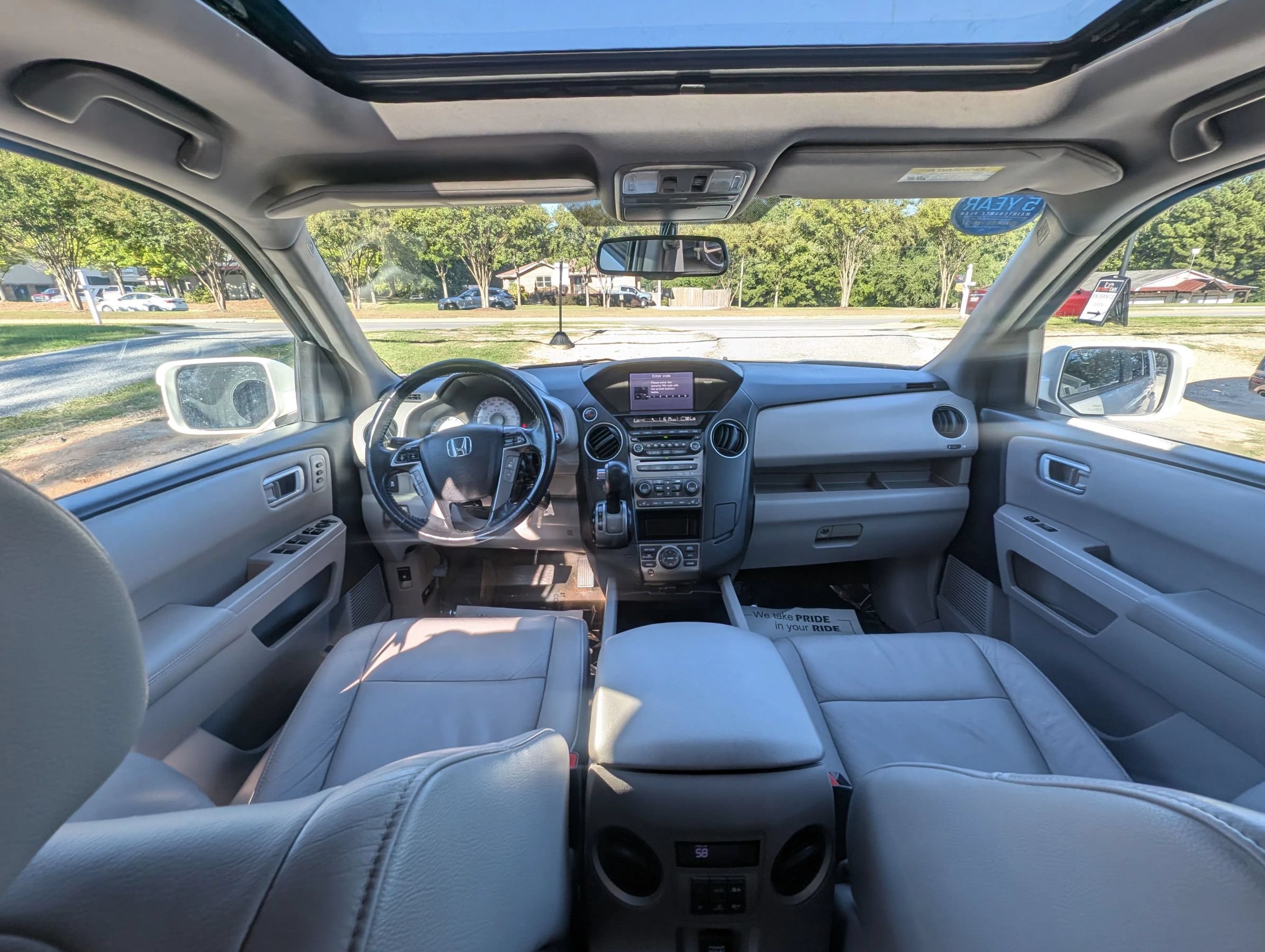 Used 2013 Honda Pilot Touring image 19