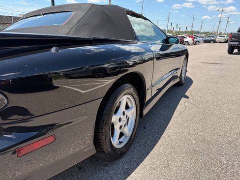 Used 1995 Pontiac Firebird Trans Am RWD image 22