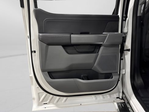 Used 2024 Ford F150 XLT image 36