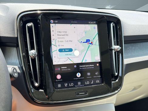 New 2026 Volvo XC40 B5 Ultra w/ Climate Package AWD/4WD image 21