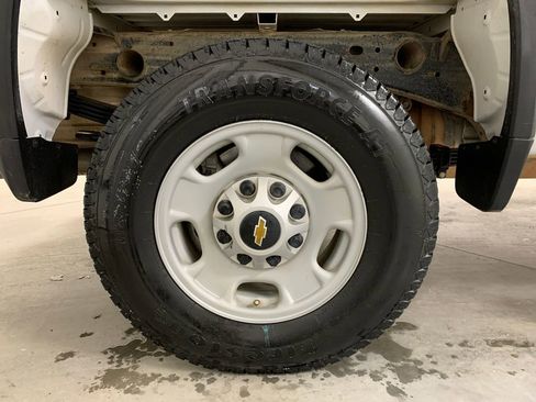 Used 2023 Chevrolet Silverado 2500 W/T w/ WT Convenience Package image 10