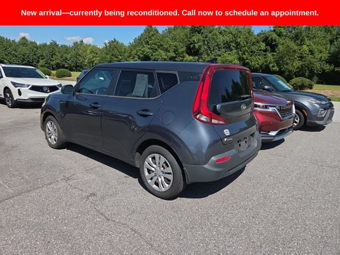 Used 2020 Kia Soul LX FWD image 5