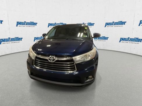 Used 2016 Toyota Highlander Limited image 4
