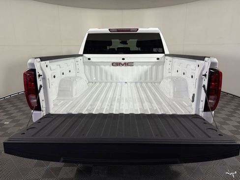 Used 2023 GMC Sierra 1500 SLE image 26