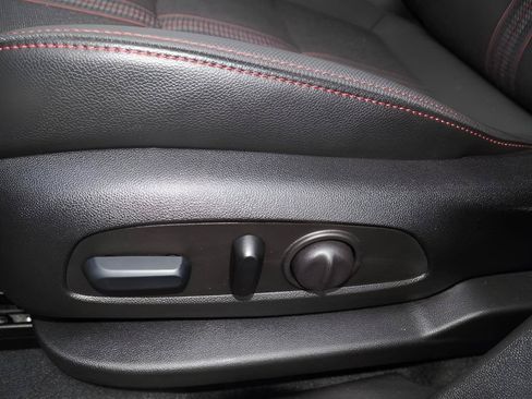 Used 2024 Chevrolet Equinox RS w/ LPO, Floor Liner Package FWD image 24