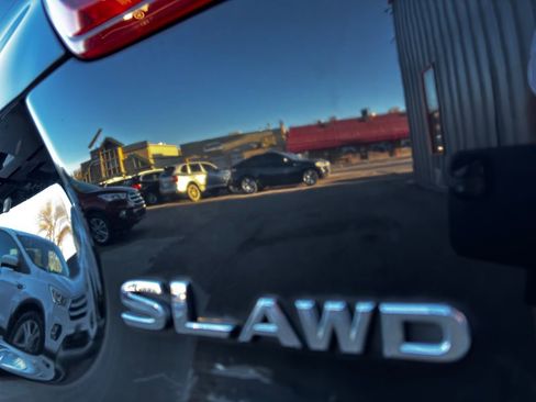 Used 2022 Nissan Rogue Sport SL w/ Premium Package image 38