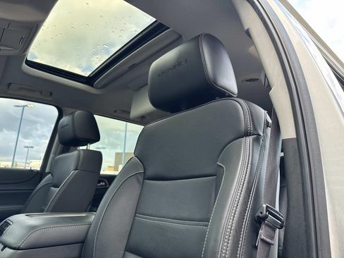 Used 2016 GMC Yukon Denali w/ Open Road Package AWD/4WD image 22