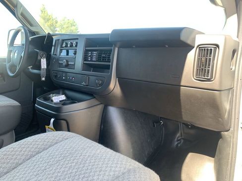 New 2026 Chevrolet Express 2500 w/ Driver Convenience Package image 27