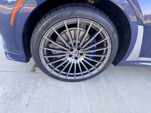 Used 2022 BMW ALPINA XB7 image 8