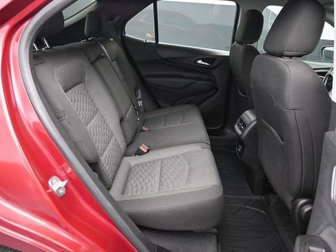 Used 2021 Chevrolet Equinox LT image 43