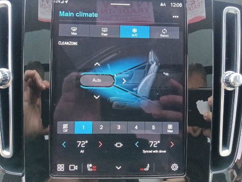 Used 2023 Volvo XC40 B5 Plus w/ Driver Assist Package image 26