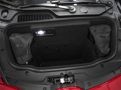 Used 2021 Lamborghini Huracan EVO image 46