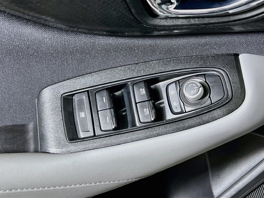 Certified 2025 Subaru Outback Premium AWD/4WD image 16