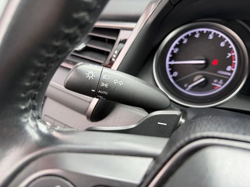 Certified 2023 Toyota Camry SE image 20